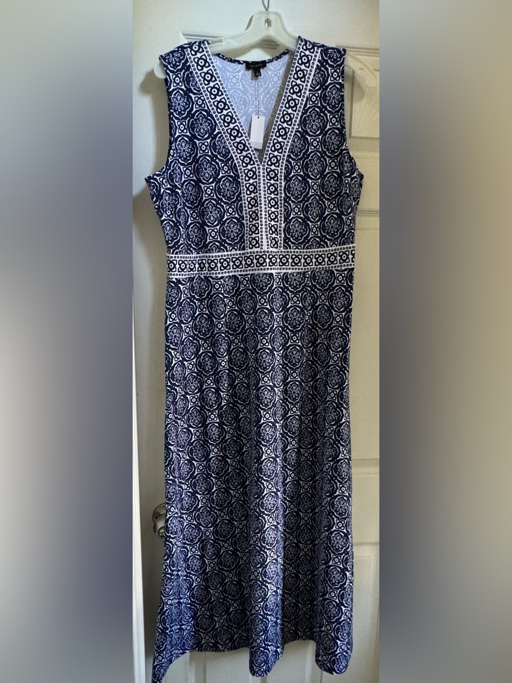 NWT Talbots Navy and White Sleeveless V-Neck Maxi Dress
